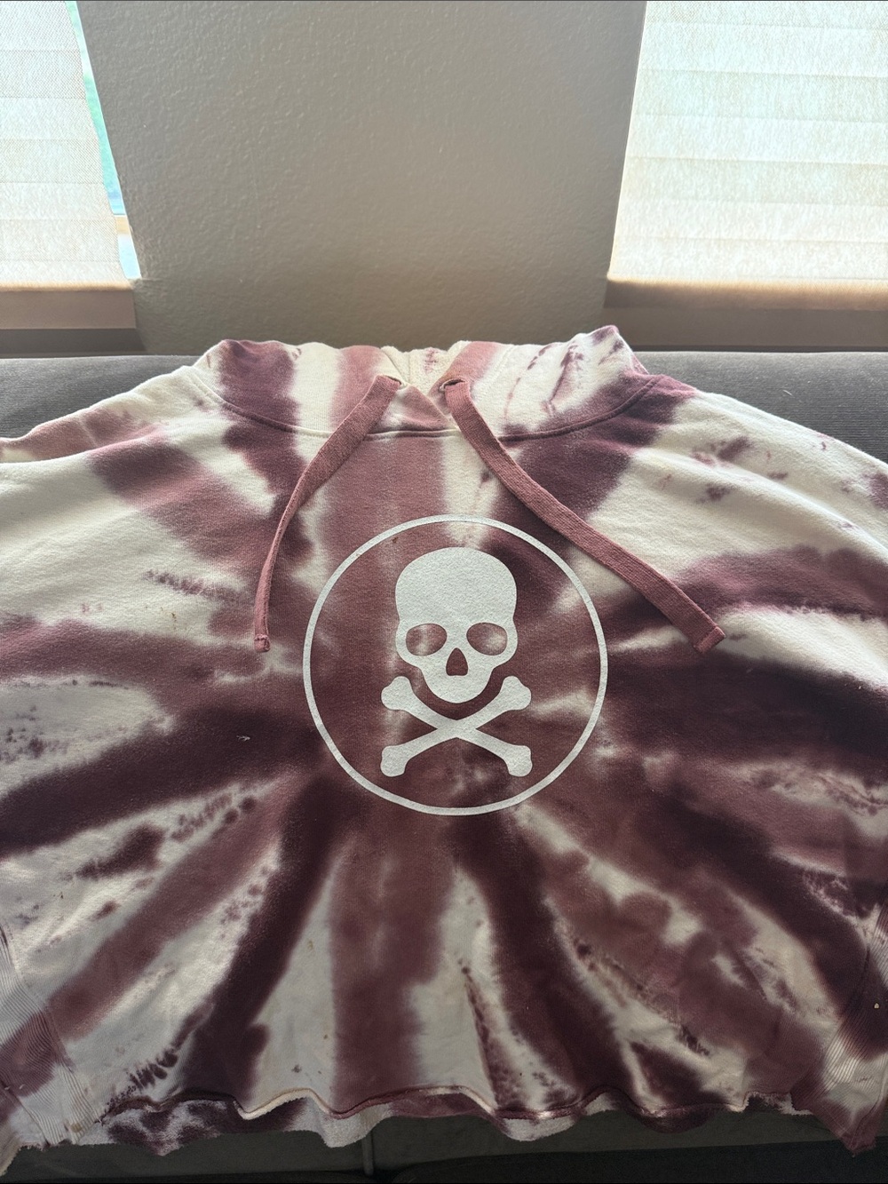 soulcycle Maroon & Cream Tie-Dye Cropped Hoodie